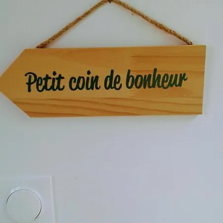 Chambre D Hotes Avec 2 Petits Dejeuners Ou Gite Najac Exterior foto