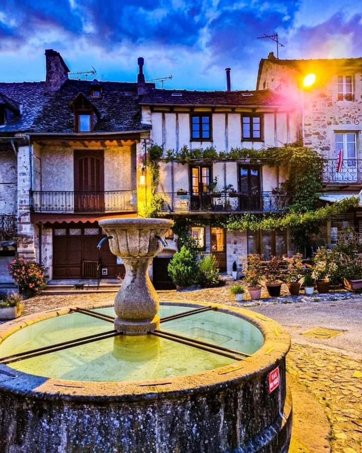D Hotes Avec 2 Petits Dejeuners Ou Hébergement de vacances